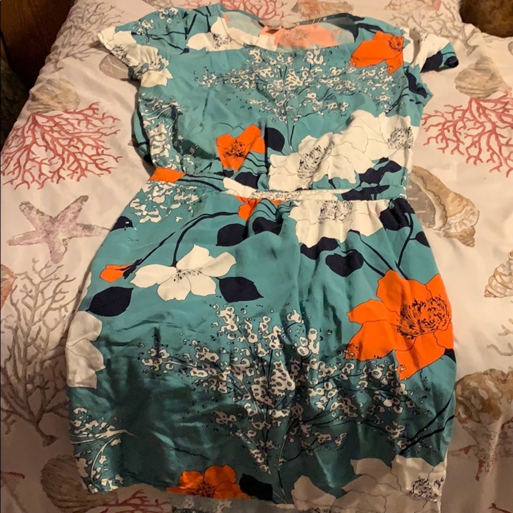 Floral cut out back banana republic dress